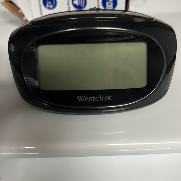 Westcloz Digital LCD Alarm Clock - Picture 3 of 4